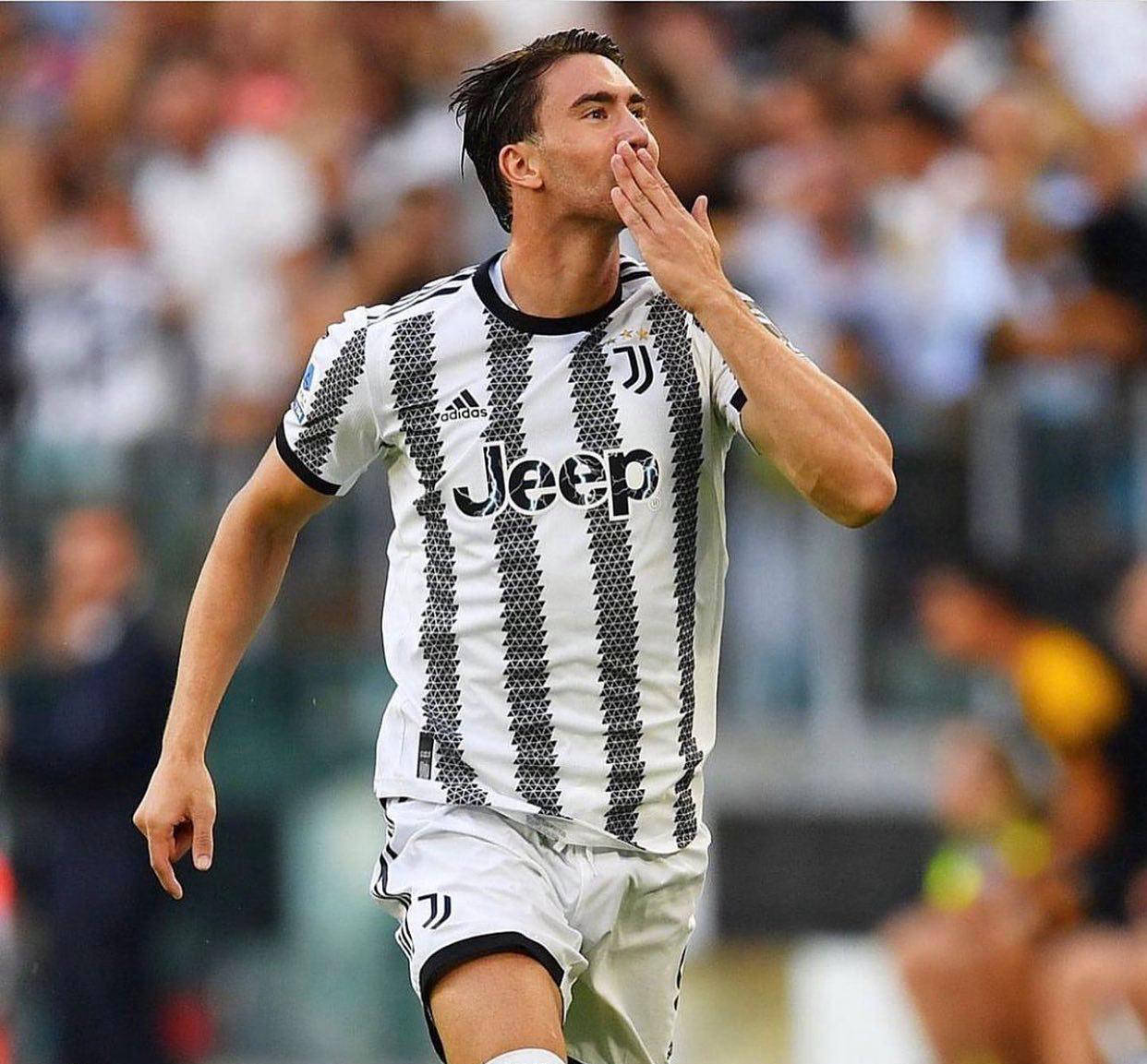 巴萨与AC米兰争夺弗拉霍维奇,意甲金靴前往沙特淘金,年薪高达两千万欧元