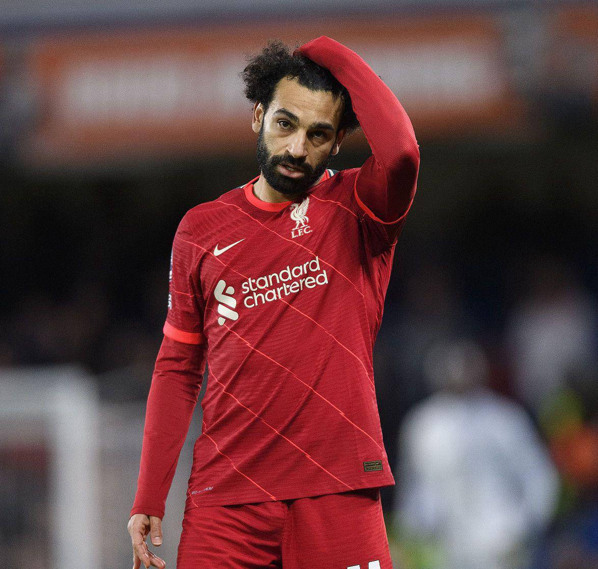 利物浦缺萨拉赫依然取胜,曼城皇马大战,阿隆索的困境无姆巴佩可解?